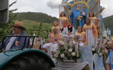 img-11